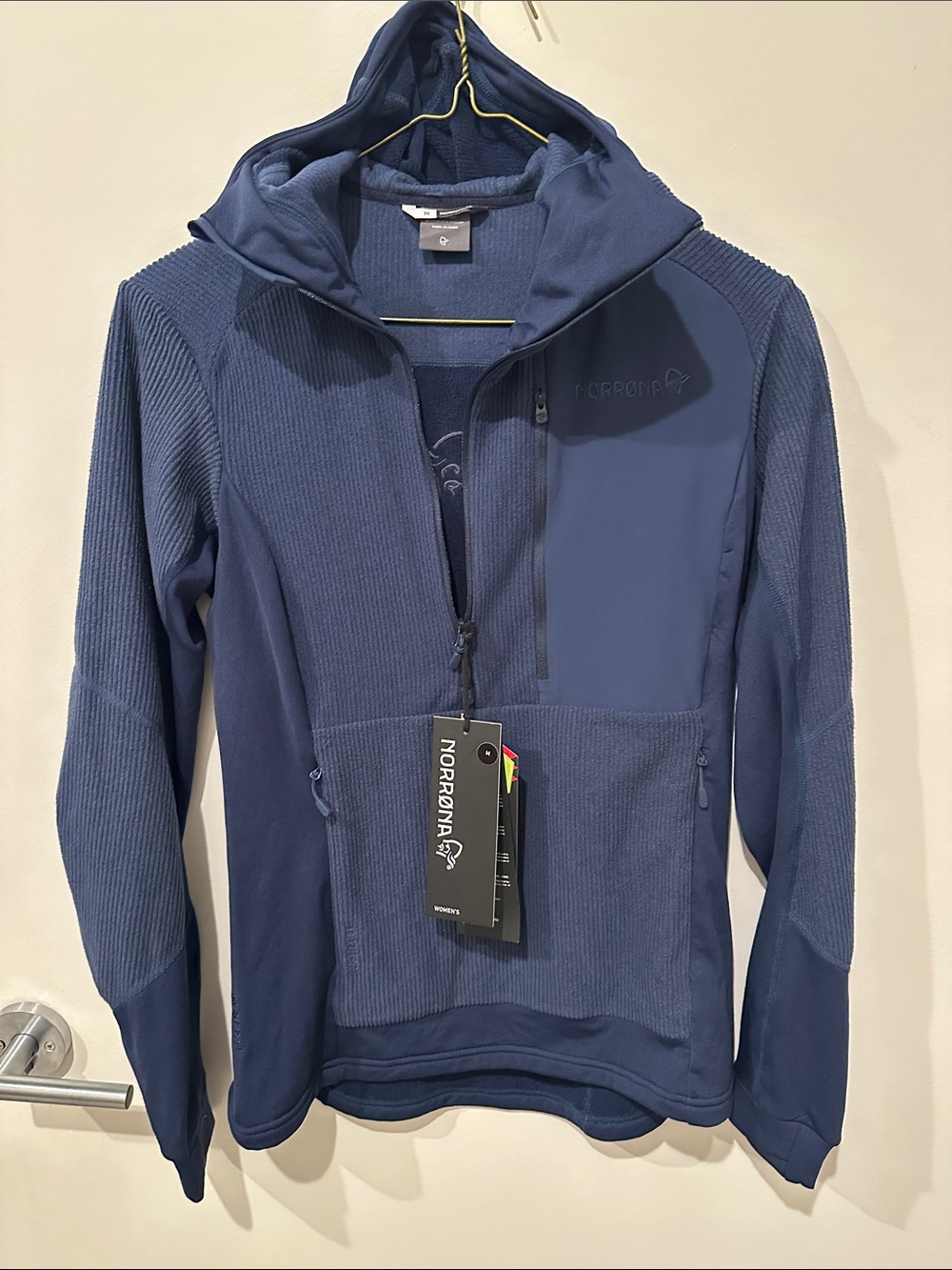 Norrona Lofoten Thermal Pro Hood Jacket Sweater Indigo Night Blue M Women’s